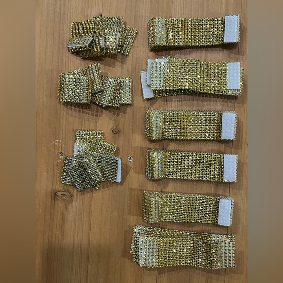 AMAZON 75 Piece Gold Rhinestone Napkin Rings - Picture 5 of 5